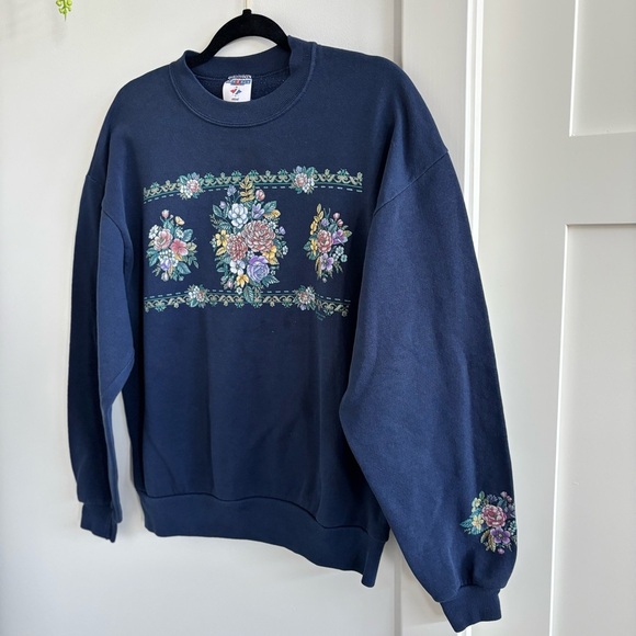 Vintage 90's Navy Blue Morning Sun Floral Graphic Crewneck Sweatshirt Size Large - Picture 2 of 10